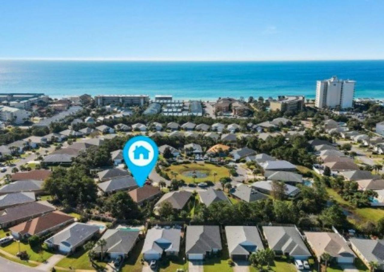 Beautiful Pet Friendly Home! New Tropical Pool, Opt Golf Cart And Pool Heat, Minutes To Beach Destin Exterior photo