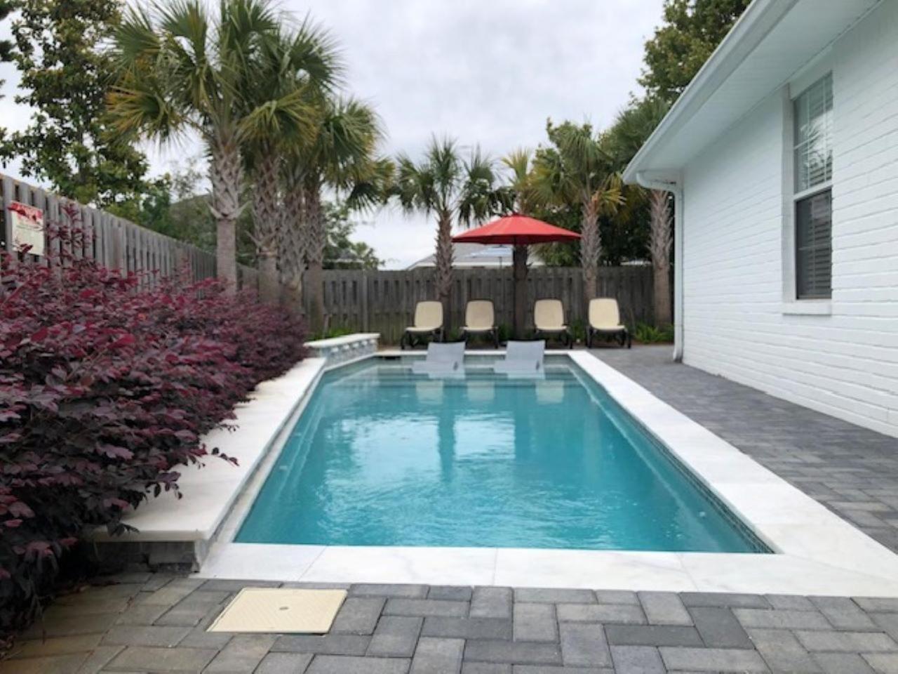 Beautiful Pet Friendly Home! New Tropical Pool, Opt Golf Cart And Pool Heat, Minutes To Beach Destin Exterior photo
