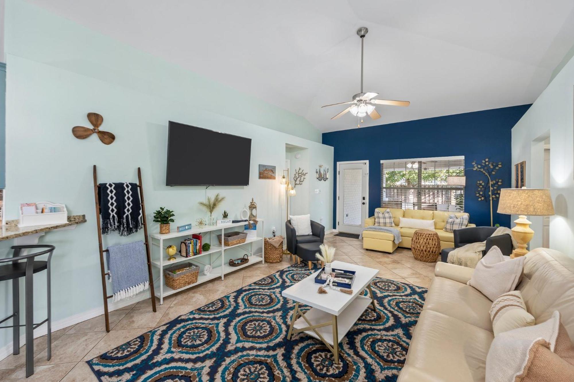 Beautiful Pet Friendly Home! New Tropical Pool, Opt Golf Cart And Pool Heat, Minutes To Beach Destin Exterior photo
