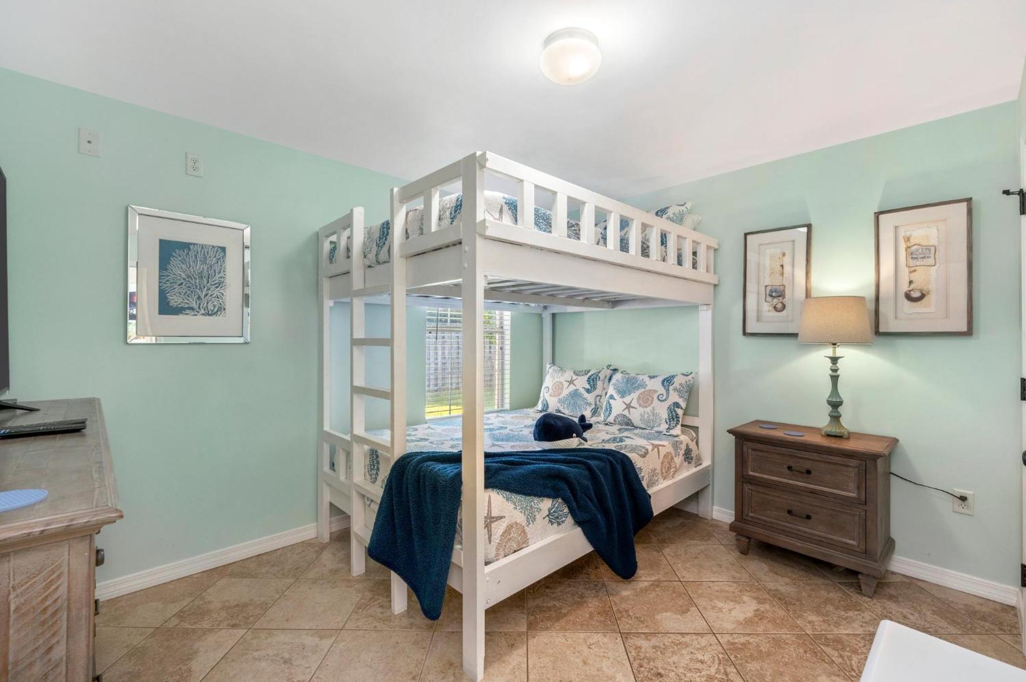 Beautiful Pet Friendly Home! New Tropical Pool, Opt Golf Cart And Pool Heat, Minutes To Beach Destin Exterior photo