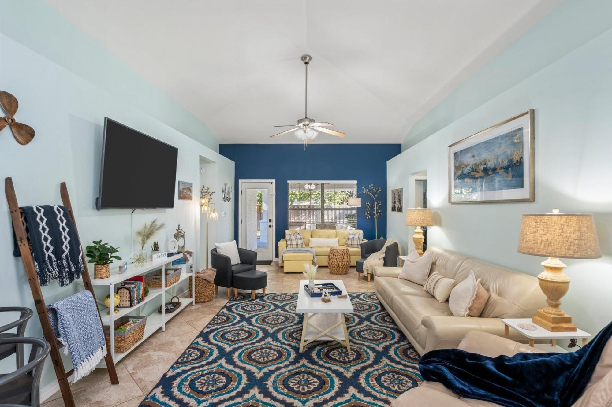 Beautiful Pet Friendly Home! New Tropical Pool, Opt Golf Cart And Pool Heat, Minutes To Beach Destin Exterior photo