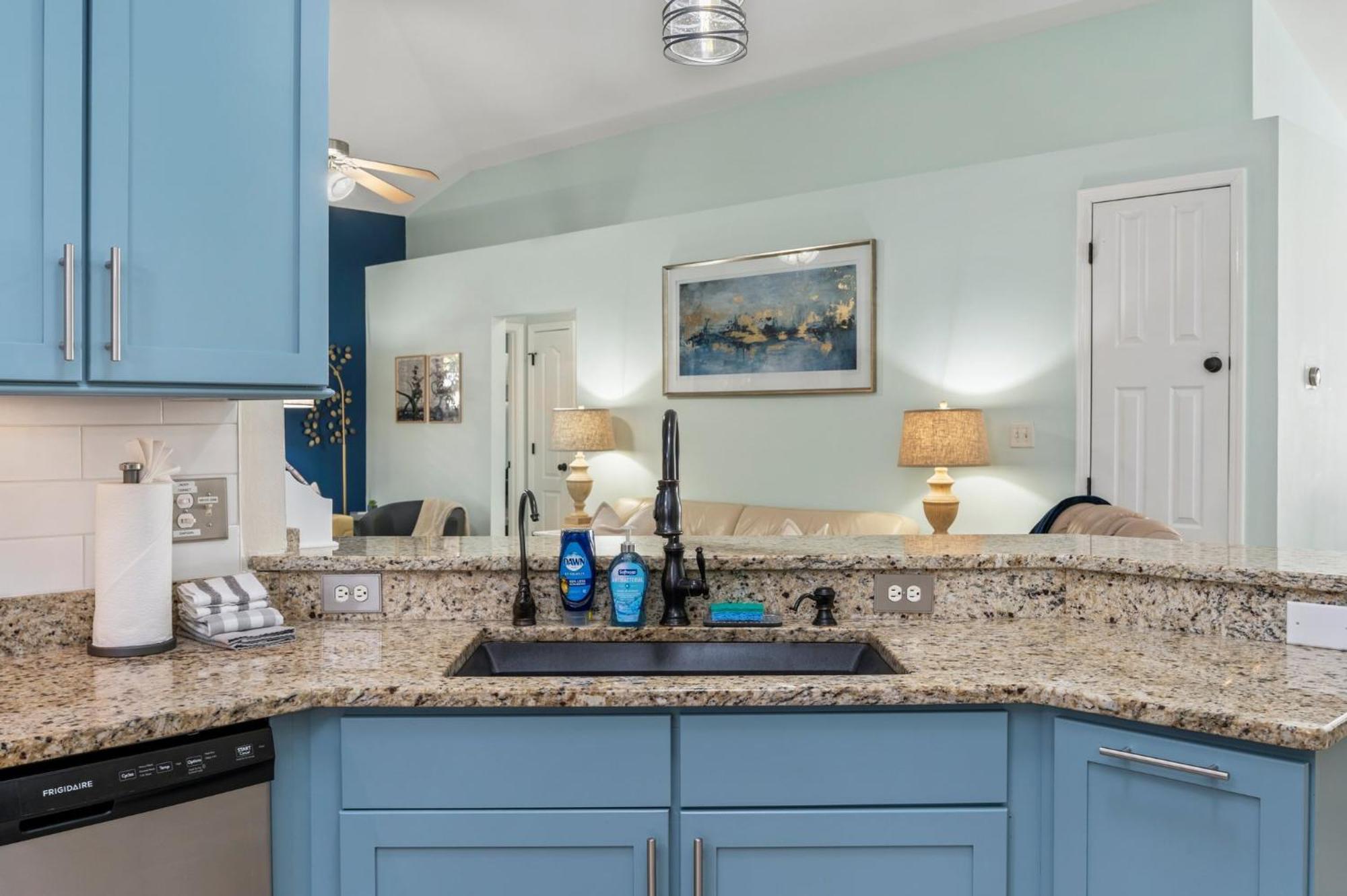 Beautiful Pet Friendly Home! New Tropical Pool, Opt Golf Cart And Pool Heat, Minutes To Beach Destin Exterior photo